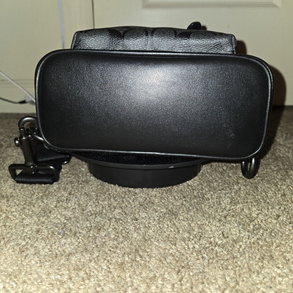 NWT Coach West Pack Signature Canvas Crossbody Bag - Picture 6 of 14